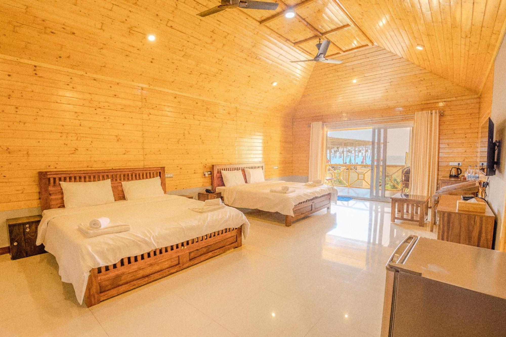 The O2H Agonda Beach Resort Exterior photo