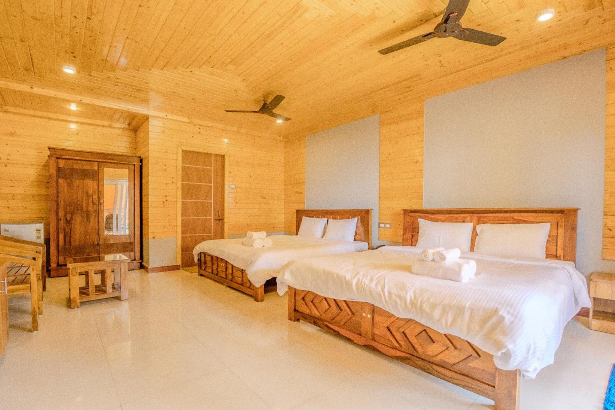 The O2H Agonda Beach Resort Exterior photo
